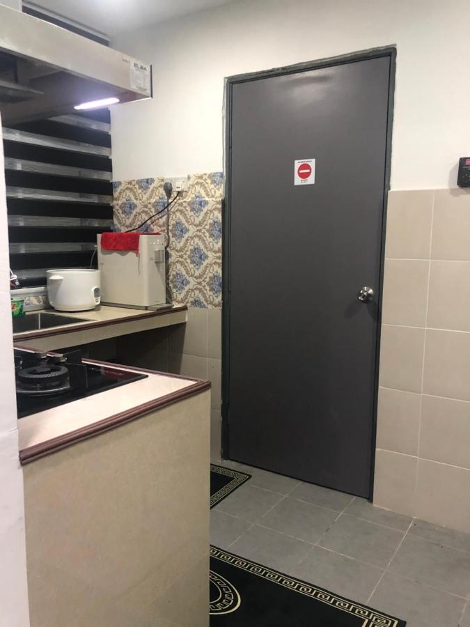 Ramadhina Eagle Eye View Home2Stay Emerald Avenue برينشانغ المظهر الخارجي الصورة