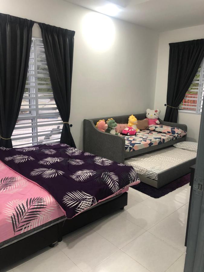 Ramadhina Eagle Eye View Home2Stay Emerald Avenue برينشانغ المظهر الخارجي الصورة