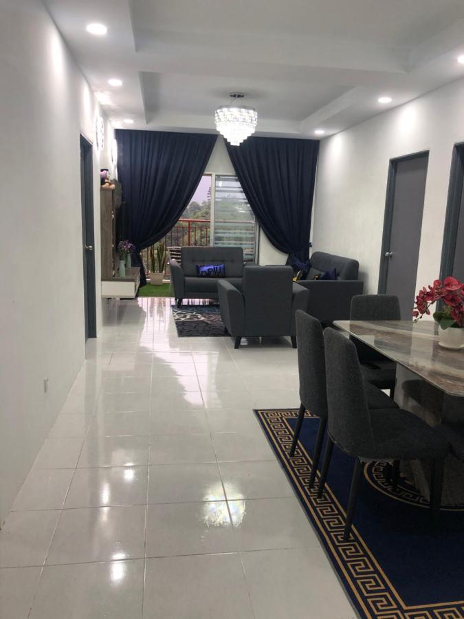 Ramadhina Eagle Eye View Home2Stay Emerald Avenue برينشانغ المظهر الخارجي الصورة